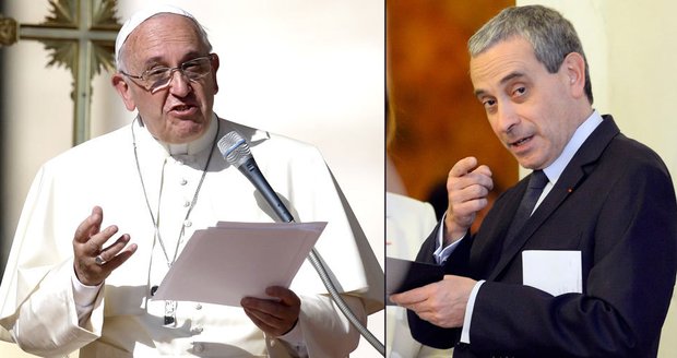 Novým velvyslancem ve Vatikánu má být gay: Francie na něm trvá