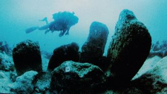 Izraelská Atlantida a podmořský Stonehenge: Podmořský výzkum odhalil jedno z nejstarších lidských sídlišť Izraelská Atlantida a podmořský Stonehenge: Podmořský výzkum odhalil jedno z nejstarších lidských sídlišť