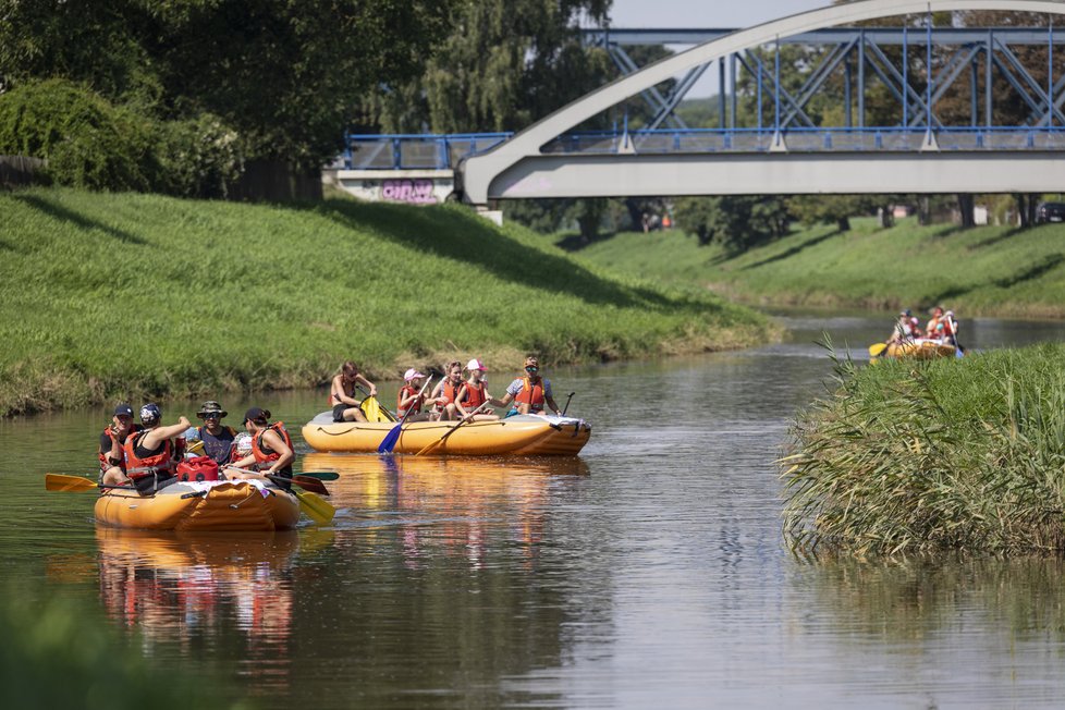Vodáci na řece Moravě v Litovli (19.8.2023)