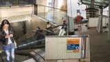 Omezení v metru na Veleslavíně: Dopravní podnik začal stavět nové eskalátory