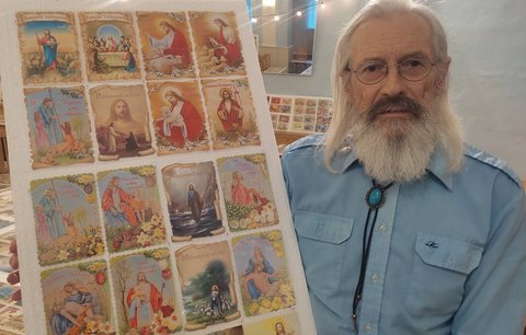 Rekordní sbírka 6036 velikonočních pohlednic: K vidění je do neděle, pak už nikdy!