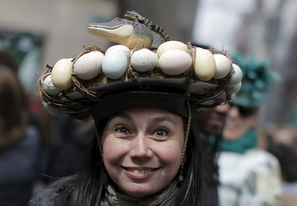 V New Yorku se i letos pořádá tradiční velikonoční karneval na Páté Avenue