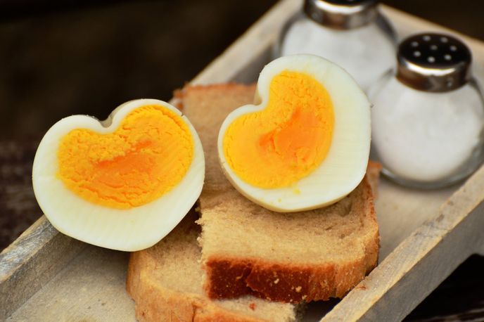 Vařené vejce ve tvaru srdce