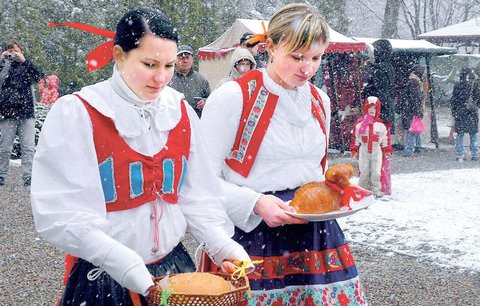 Připravte si pomlázky a kožichy: Bude sotva nad nulou a sněžit!