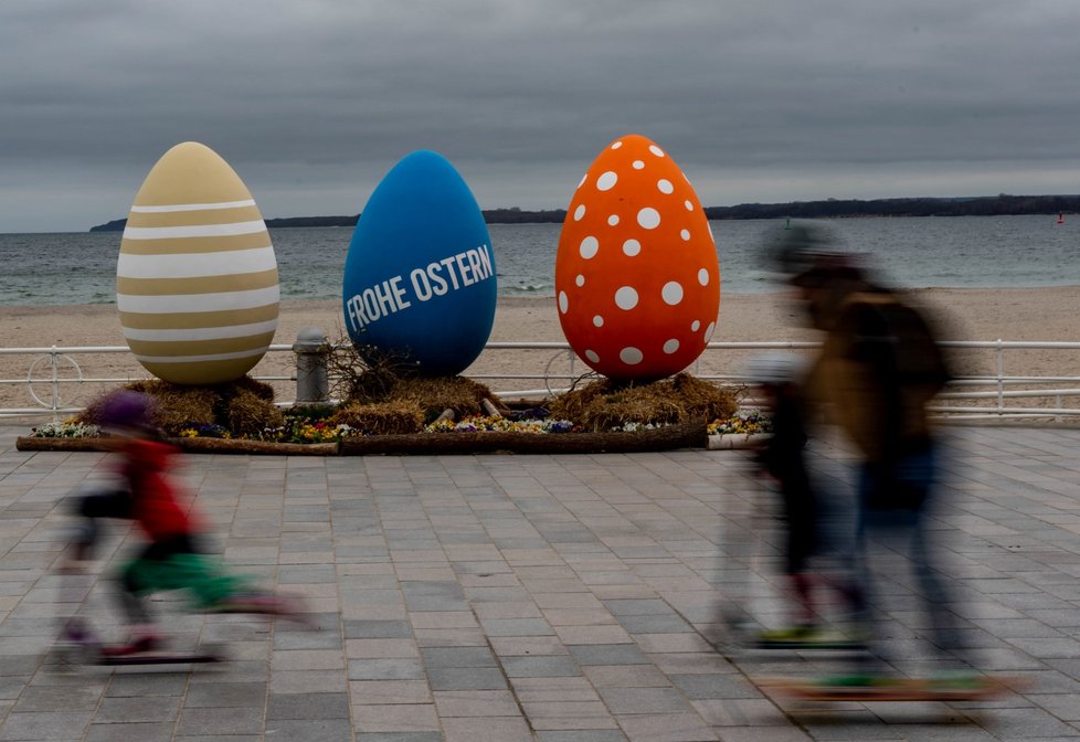 Velikonoce v Německu: Ulice se zaplnily zajíci i vejci.