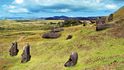 Úbočí sopky Rano Raraku