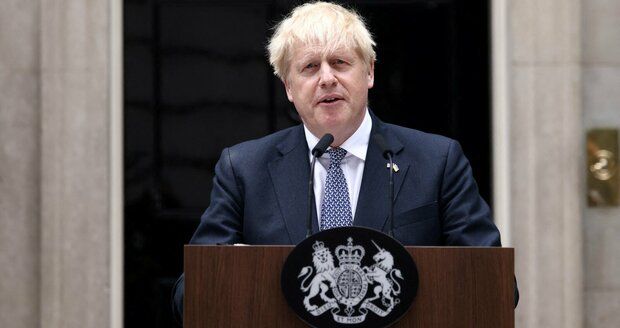 Johnson končí: Po smršti rezignací ministrů opustí čelo Konzervativců, premiérem zůstane?