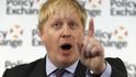 Britský ministr zahraničí Boris Johnson během projevu o brexitu.