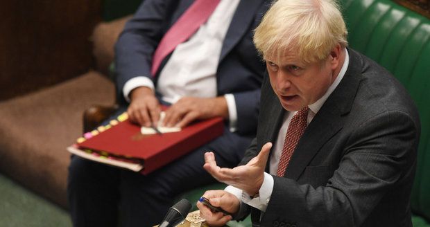 Britský parlament dal zelenou porušení brexitové dohody. Vyhráno ale ještě nemá