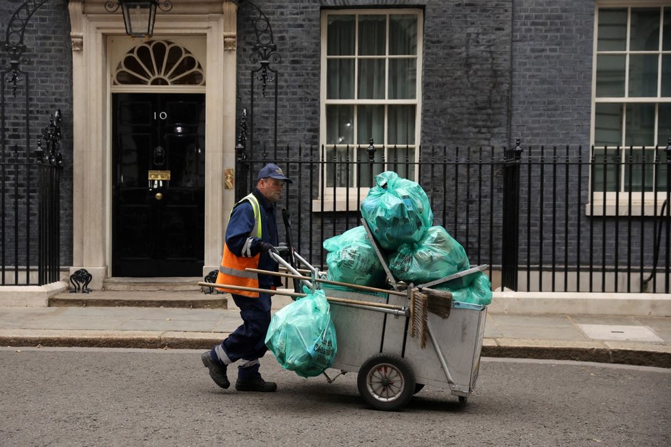 Downing street 10, sídlo britských premiérů. (7. 7. 2022)