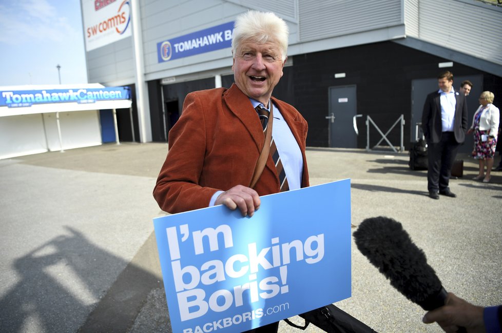 Otec britského premiéra Borise Johnsona Stanley Johnson