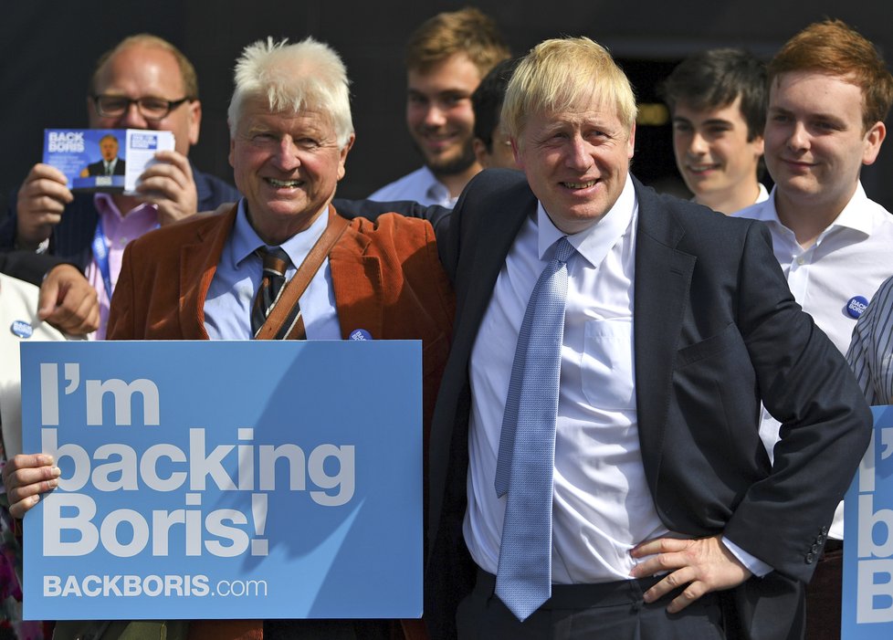 Otec britského premiéra Borise Johnsona Stanley Johnson