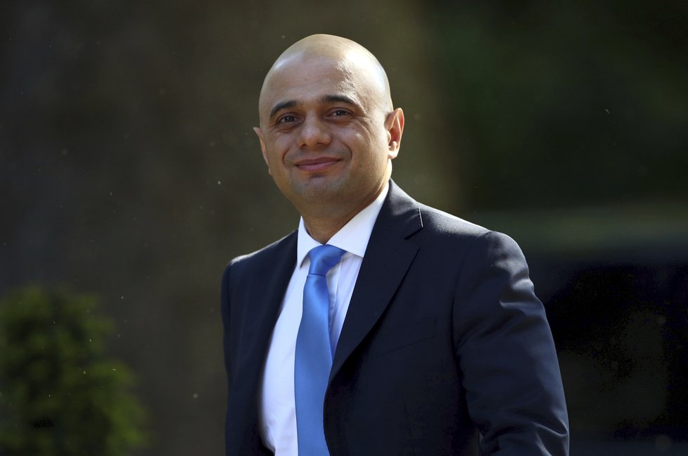 Ministr vnitr Sajid Javid.