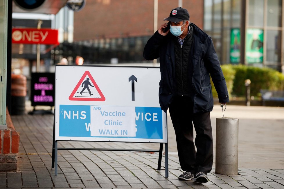 Koronavirus ve Velké Británii (leden 2022)