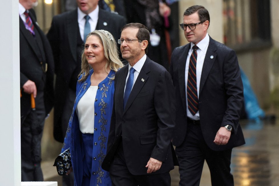 Korunovace Karla III.: Izraelský prezident Isaac Herzog s manželkou. (6.5.2023)