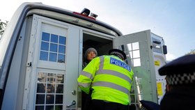 Policie zadržela aktivistku Gretu Thunbergovou. (17.10.2023)