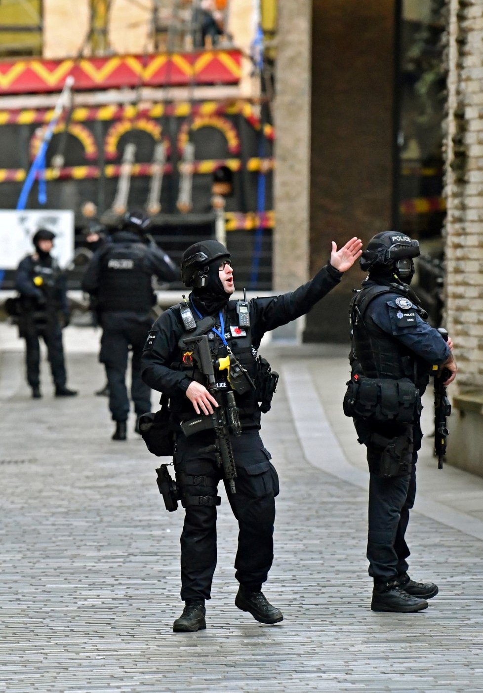 Policie po útoku uzavřela London Bridge.