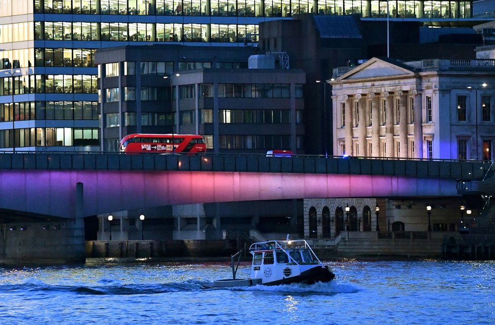 London Bridge v Londýně několik hodin po útoku.