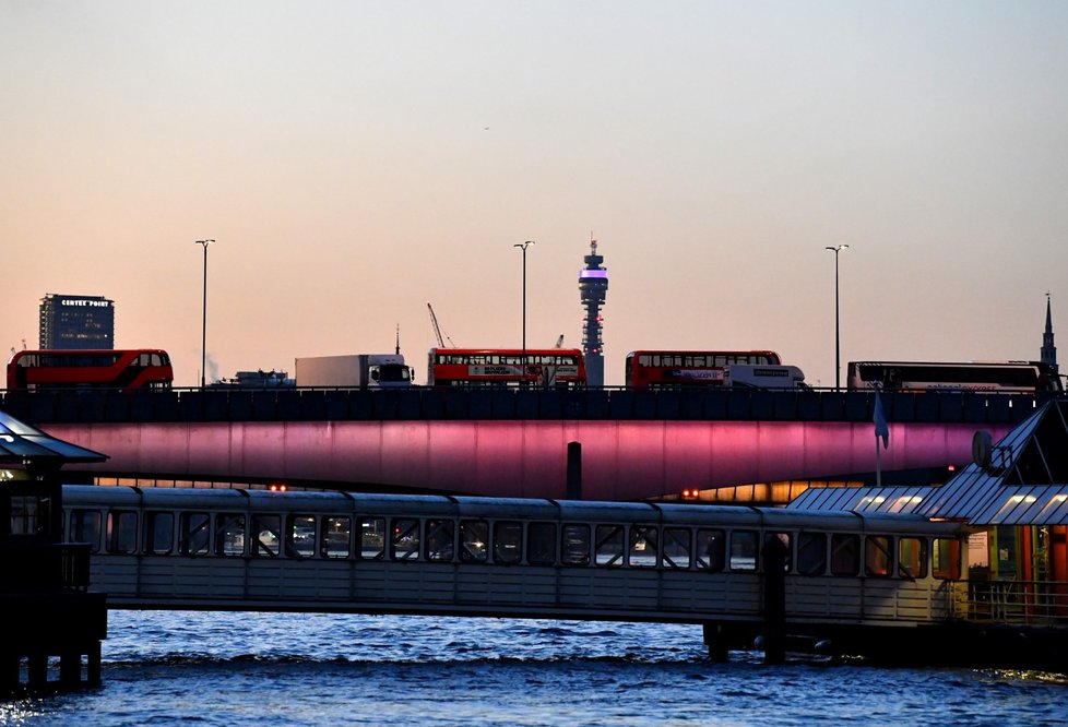 London Bridge v Londýně několik hodin po útoku.