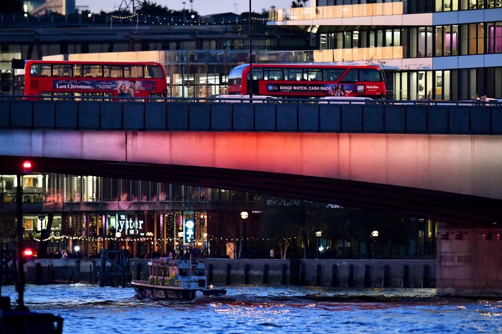 London Bridge v Londýně několik hodin po útoku.