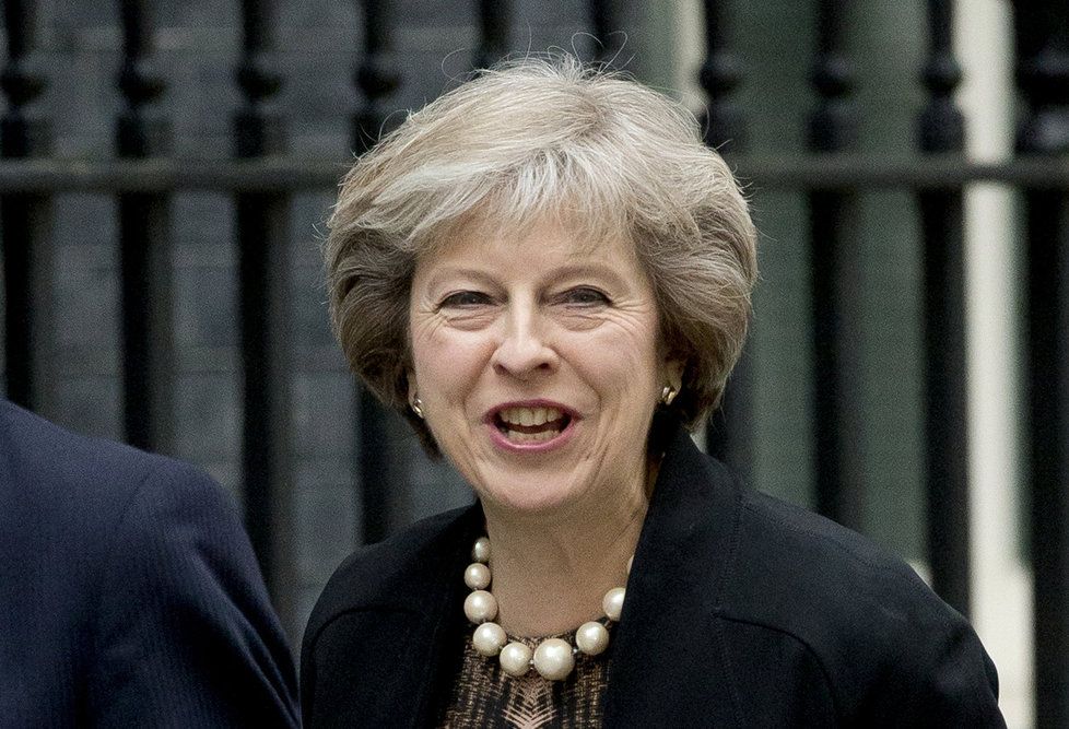 Nová britská premiérka Theresa Mayová? Její sokyně Leadsomová vzdala boj.
