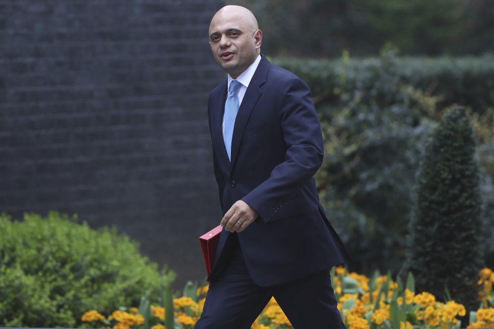 Britský ministr vnitra Sajid Javid