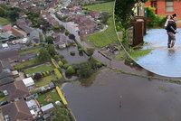 Povodně a lidé na útěku z domovů. Přijdou další silné bouřky a kroupy, varují Brity