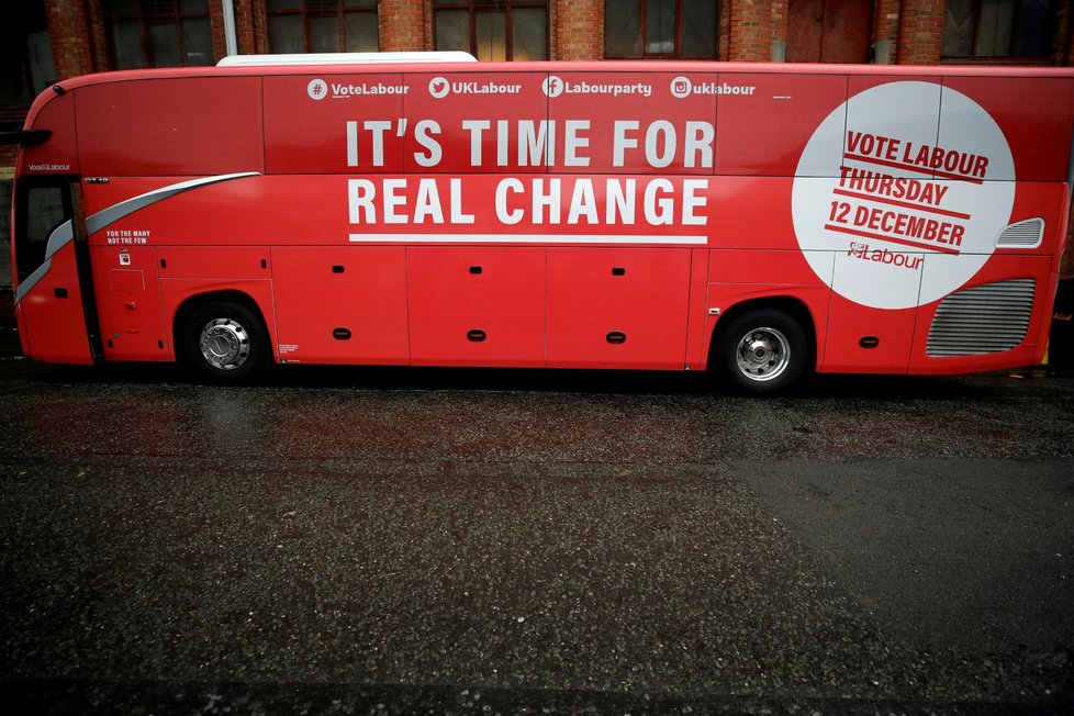 Volební kampaň se ve Velké Británii rozjela na plné obrátky.