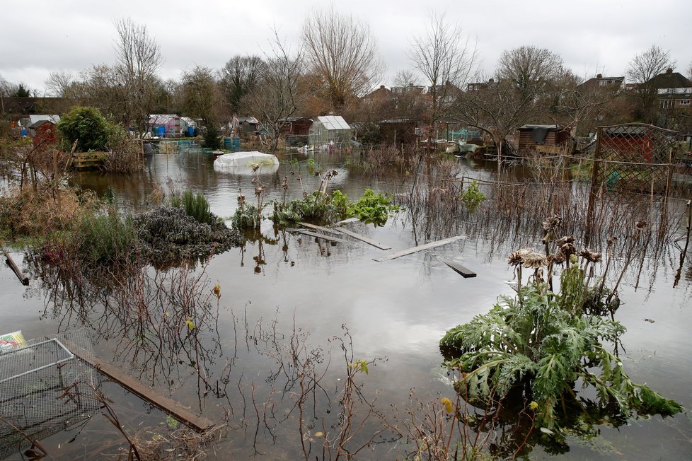 Velká Británie se potýká s rozsáhlými záplavami (leden 2021)