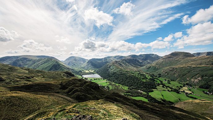 Zvlněná krajina dnešního národního parku Lake District inspirovala vydání prvního knižního průvodce už v 18. století