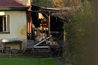 Požár chaty ve Veltrusech: Uvnitř našli ohořelé tělo! Šlo o vraždu?