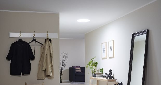 Světlovod VELUX přivádí do místnosti tolik světla jako tradiční 60W žárovka.