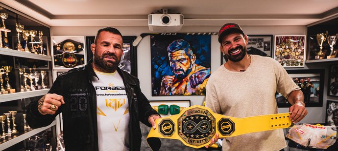 Co Vémola udělal s pásem za výhru proti Véghovi?