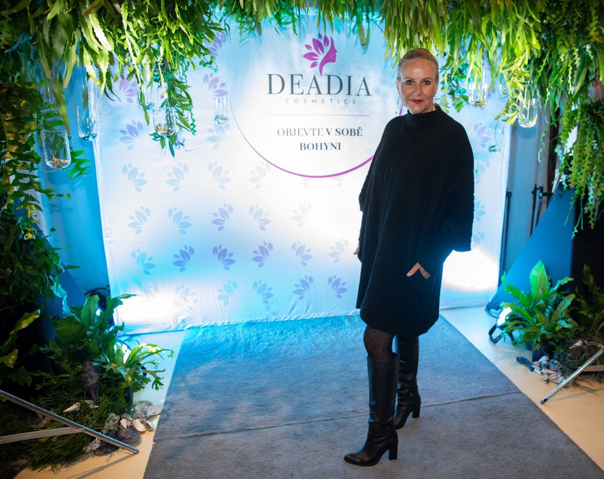 Deadia Cosmetics: Vendula Pizingerová