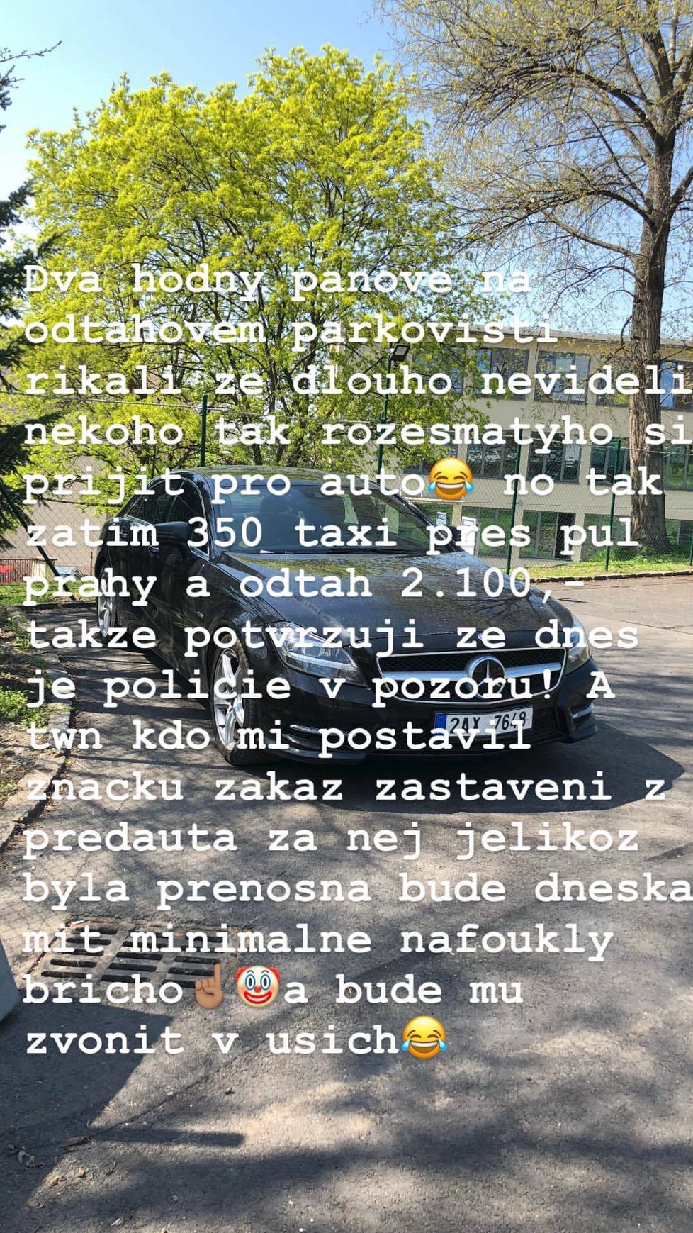 Vendule Pizingerové odtáhli auto.