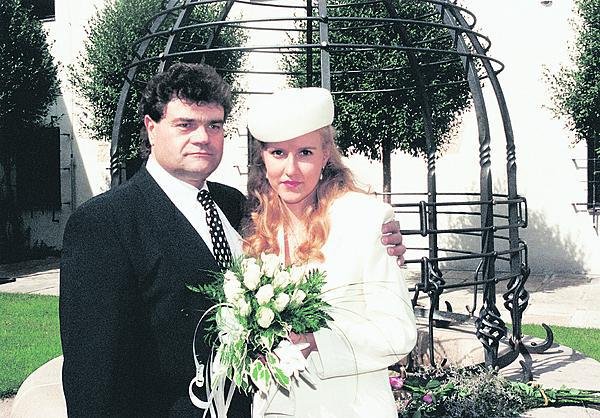 Vzali se v roce 1995, Vendula byla tehdy sekretářkou