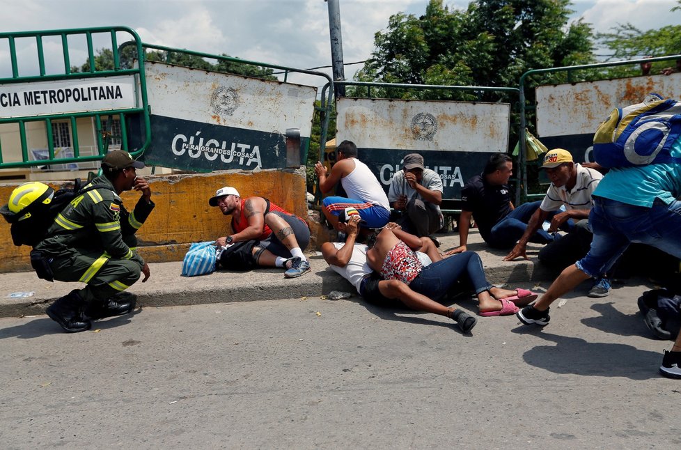 Na hranicích Kolumbie a Venezuely došlo ke střelbě (4.5.2019)