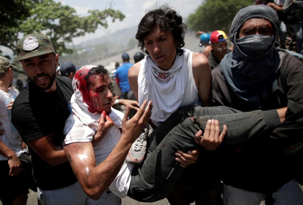 Protivládní demonstrace ve Venezuele