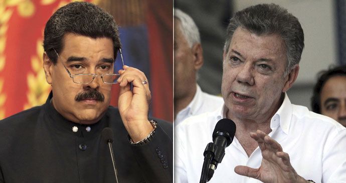 Venezuelský prezident Maduro (vlevo) obvinil prezidenta sousední Kolumbie z pokusu o atentát. Ten to razantně odmítá.