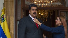 Venezuelský prezident Nicolás Maduro s manželkou Cilií Floresovou