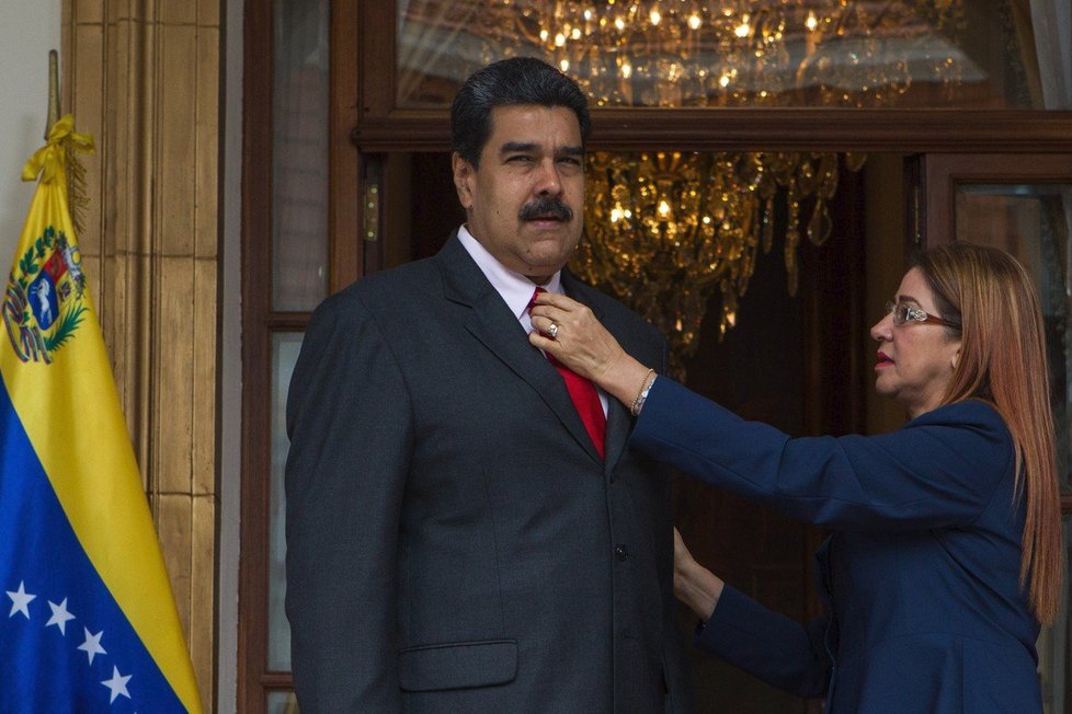 Venezuelský prezident Nicolás Maduro s manželkou Cilií Floresovou.