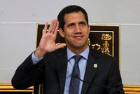 Lídr opozice Guaidó ztratil ve Venezuele imunitu. Hrozí mu zatčení i vězení