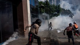 Protesty proti vládě ve Venezuele