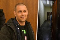 Podmínky ve venezuelské věznici Rodeo 1: Čím si prošel Čech Darmovzal?!