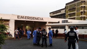 Při vzpouře ve věznici ve Venezuele zemřelo přes 40 lidí