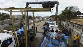 Kvůli rozsáhlému výpadku proudu byly ve Venezuele přerušeny dodávky vody.