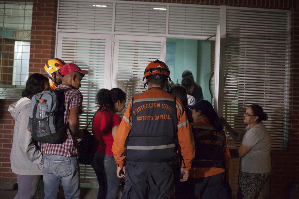 Při zemětřesení ve Venezuele naměřili 7,3 stupňů Richterovy stupnice
