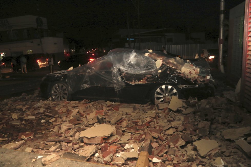 Při zemětřesení ve Venezuele naměřili 7,3 stupňů Richterovy stupnice