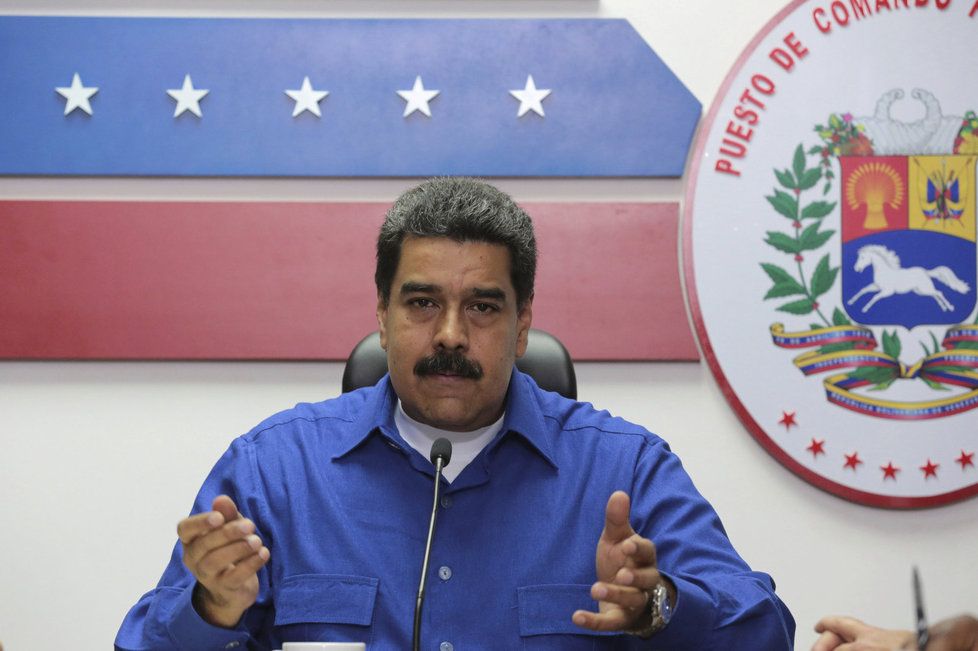 Venezuelský prezident Nicolás Maduro promlouvá k občanům.