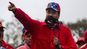 Venezuelský prezident Nicolás Maduro při antiimperialistické demonstraci v Caracasu